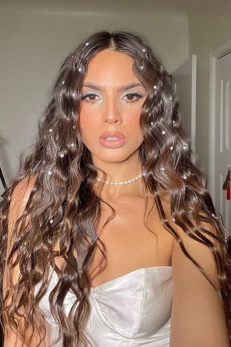 Festival Hair Inspo: Styles That Survive the Music, the Weather, and the Afterparty