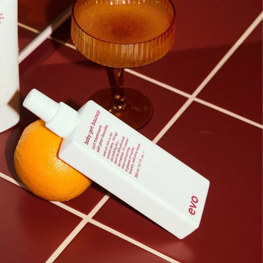 Winter Haircare 101: How to Keep Your Hair Hydrated, Smooth & Happy This Season